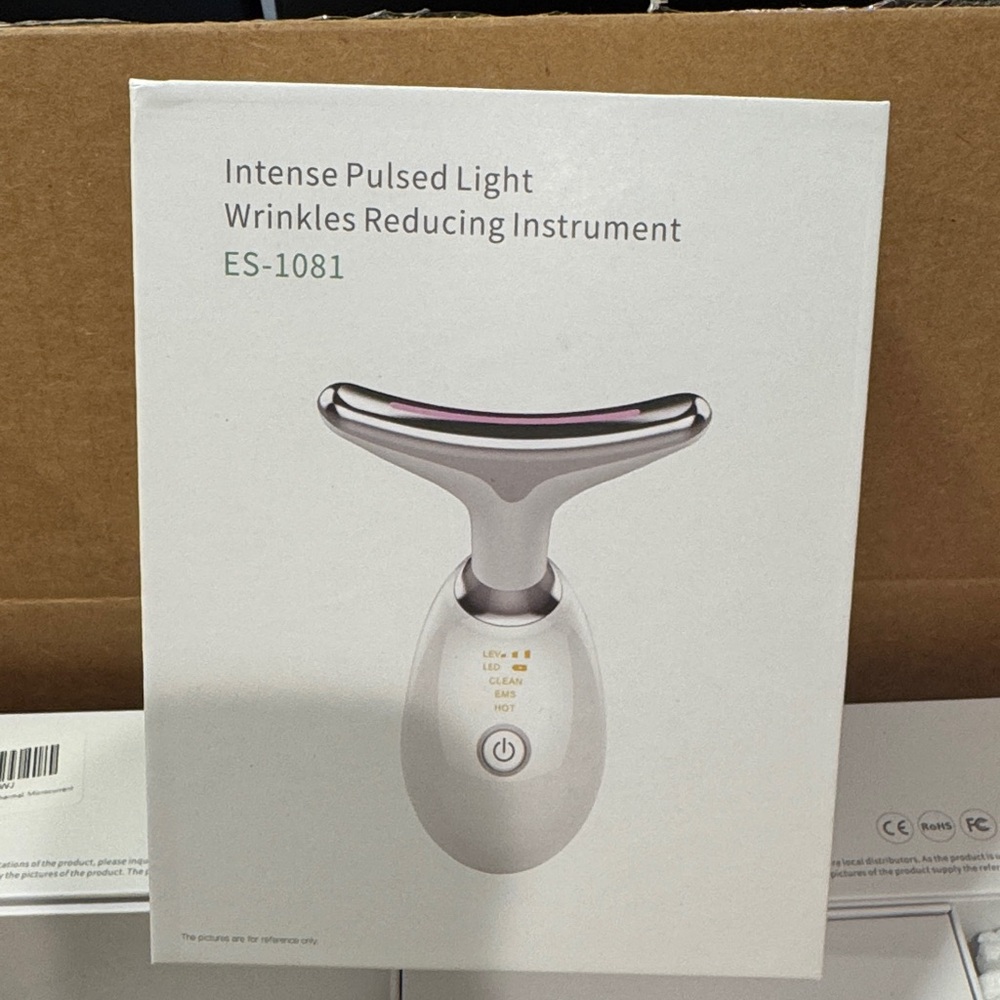 Intense Pulsed Light Wrinkle Reducing Instrument